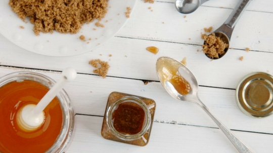 BROWN SUGAR AND HONEY EXFOLIATOR